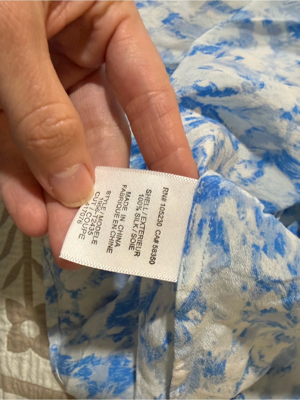 Joie 100% Silk Blue Patterned Sleeveless Tank Top - Picture 4 of 7